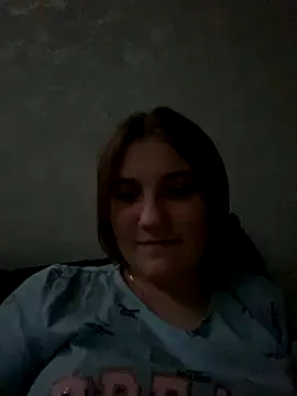 Emily Sweety   online show from 10/21/25, 08:09