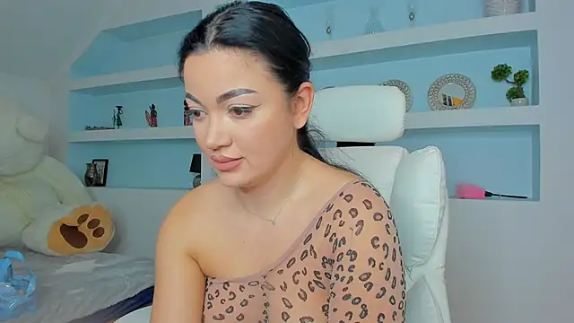 juliexxx online show from 12/02/25, 06:58