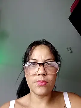 tattyHot95 online show from 10/27/25, 08:57