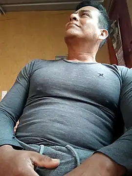 Snapshot of Vegueta79 chatting on 06/21/26, 12:52 Vegueta79 online show from 06/21/26, 12:52