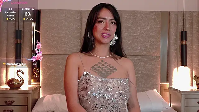 Penelope-Cross online show from 11/27/25, 03:25