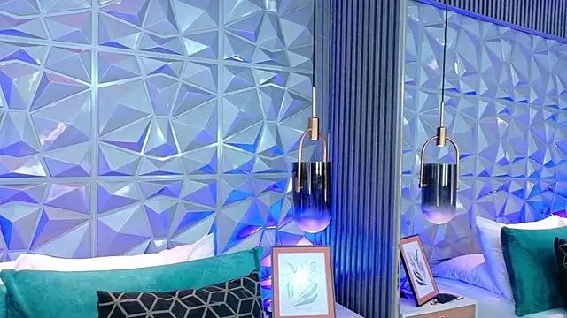 AdelineJhones online show from 04/24/26, 02:30