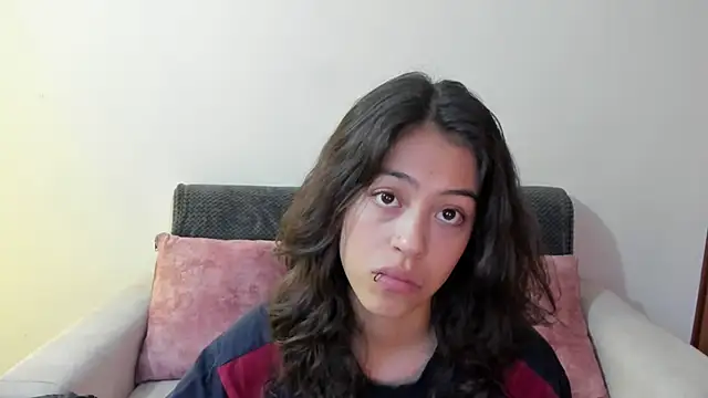 emily jonessxx online show from 11/28/25, 07:38