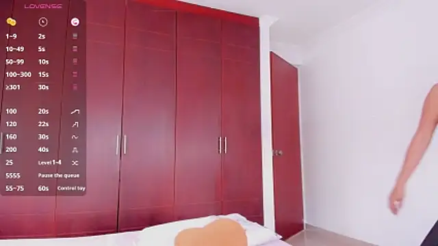  Anastasia 28 online show from 12/17/25, 07:09