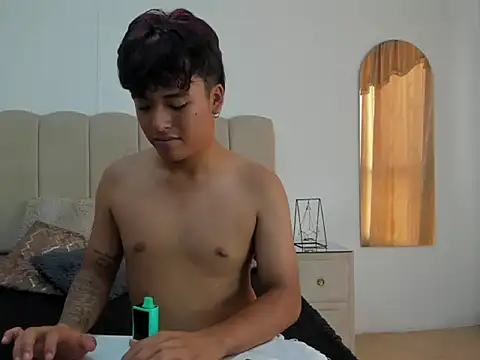 LiamANDJordan online show from 12/13/25, 07:53