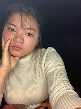 Snapshot of kimyonon chatting on 11/25/25, 07:25 kimyonon online show from 11/25/25, 07:25