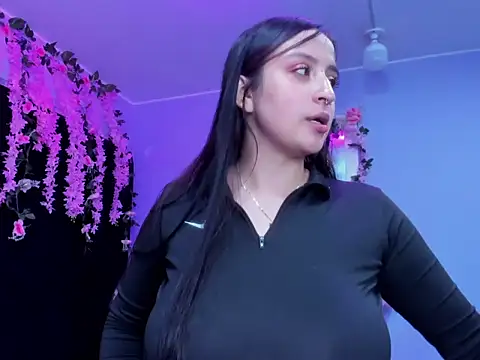 Gabyy Cooper  online show from 03/18/26, 02:26