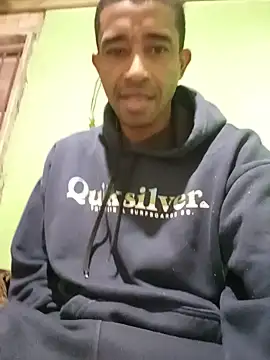 Snapshot of juniordotado87 chatting on 05/24/26, 02:33 juniordotado87 online show from 05/24/26, 02:33