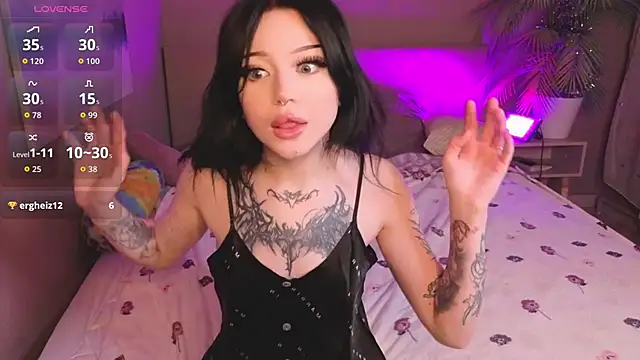 Emma Kirks online show from 01/14/26, 03:39