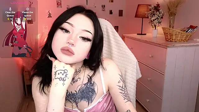 Emma Kirks online show from 05/28/26, 12:35