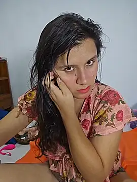 Kitty Kalifa online show from 04/07/26, 04:46