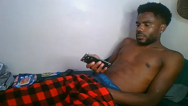 Snapshot of Suamyst_25 chatting on 07/05/26, 06:53 Suamyst 25 online show from 07/05/26, 06:53