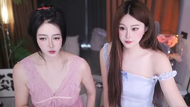 Follyise online show from 04/12/26, 08:52