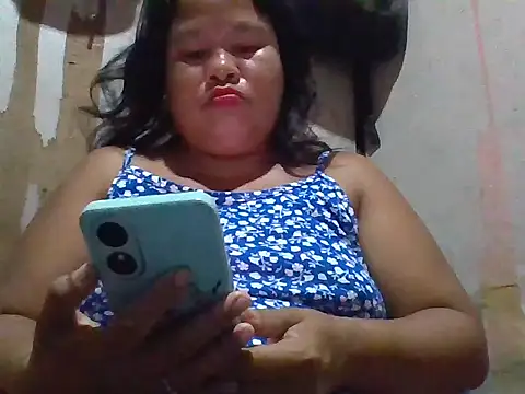 Snapshot of xxmysweetpinayy69 chatting on 05/17/26, 10:50 xxmysweetpinayy69 online show from 05/17/26, 10:50
