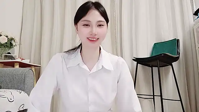 yuyan3929 online show from 04/02/26, 01:47