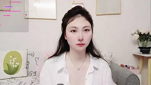 yuyan3929 online show from 04/11/26, 12:48