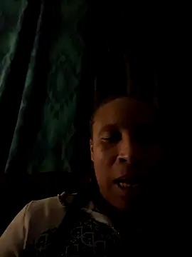 CreammieDelite online show from 10/30/25, 07:21