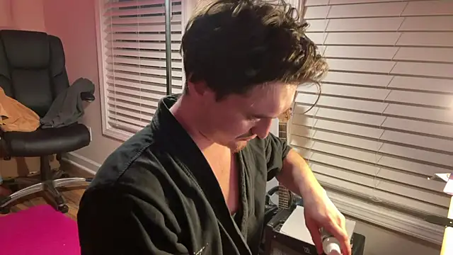 andrenoma427 online show from 11/04/25, 10:53