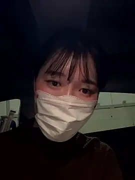 Snapshot of karenchaaan chatting on 10/28/25, 08:07 karenchaaan online show from 10/28/25, 08:07