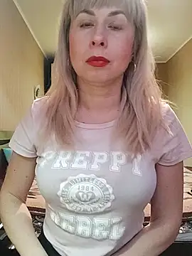 SelinaLovqx online show from 01/08/26, 10:28