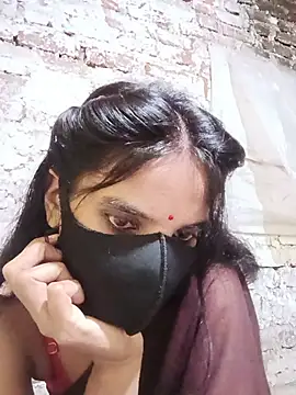 Snapshot of Shreya-750 chatting on 08/07/26, 04:09 Shreya-750 online show from 08/07/26, 04:09