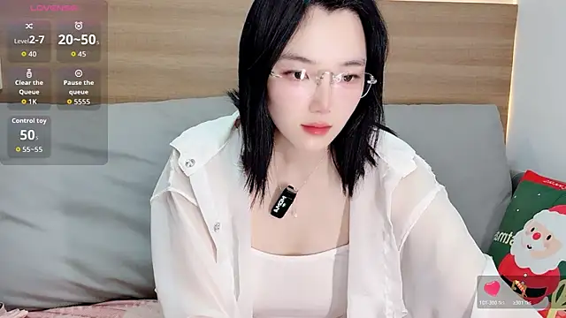 upoo7lt online show from 02/03/26, 01:48