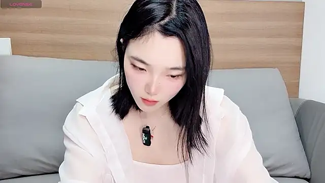 upoo7lt online show from 02/12/26, 06:19