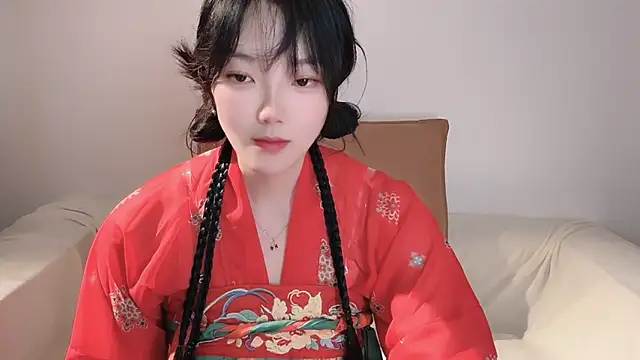 upoo7lt online show from 05/24/26, 03:11