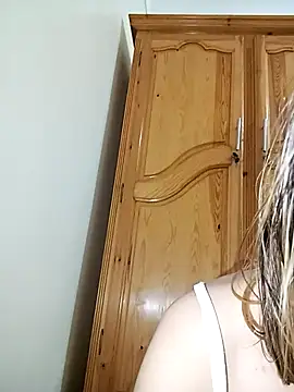 indilasixeey online show from 11/23/25, 09:03