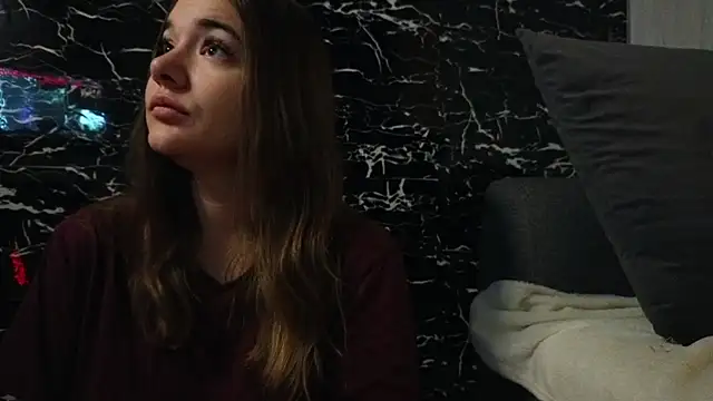 Biancka  online show from 12/15/25, 05:34