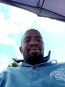 Snapshot of Mypunanibig chatting on 11/18/25, 11:58 Mypunanibig online show from 11/18/25, 11:58