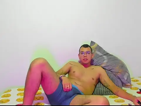 Daniel Hot276 online show from 11/26/25, 03:07