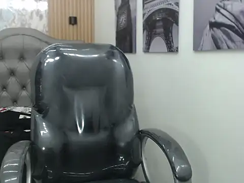 paul ponce online show from 11/01/25, 01:02