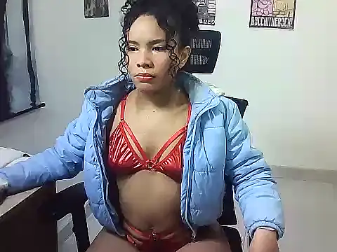 Gigi Scott  online show from 12/01/25, 03:22