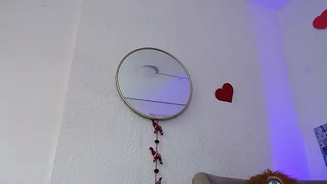 Snapshot of CarolineAikos chatting on 02/28/26, 01:01 CarolineAikos online show from 02/28/26, 01:01