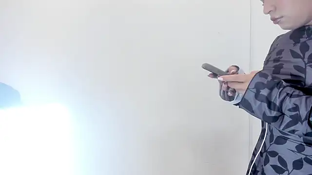 SweetKata  online show from 10/28/25, 07:16