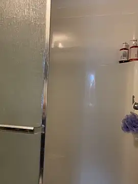 elliepixie online show from 03/28/26, 03:22