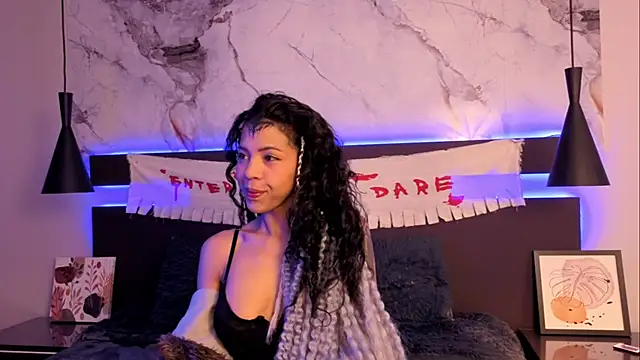 EvaaLilith online show from 10/25/25, 02:35