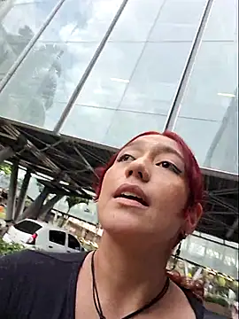 Snapshot of Eveelyn25_ chatting on 10/26/25, 08:59 Eveelyn25  online show from 10/26/25, 08:59