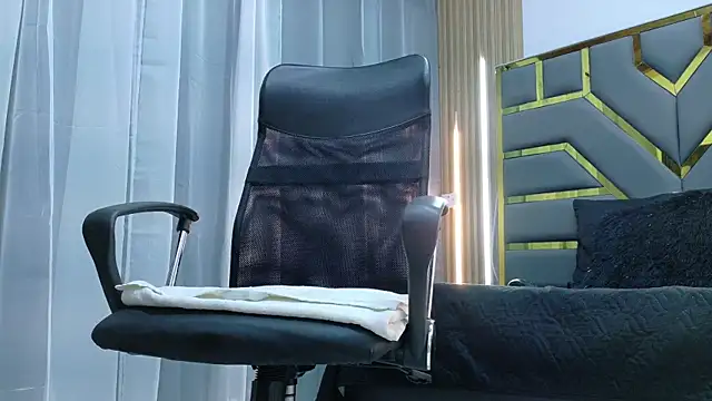 Neytanmalcon online show from 01/14/26, 07:30