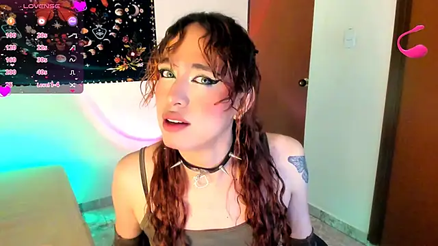 AdelineEsposito online show from 11/03/25, 04:30