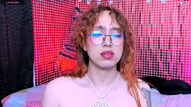 AdelineEsposito online show from 01/09/26, 01:58