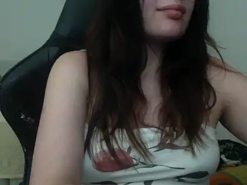 ChatWithManu1 online show from 02/13/26, 03:02