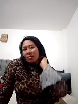 sharon bela online show from 10/29/25, 01:41