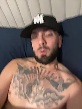 Jamall27 online show from 02/04/26, 01:06