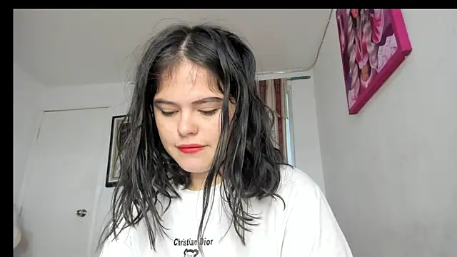 Snapshot of alahia66 chatting on 04/30/26, 11:49 alahia66 online show from 04/30/26, 11:49