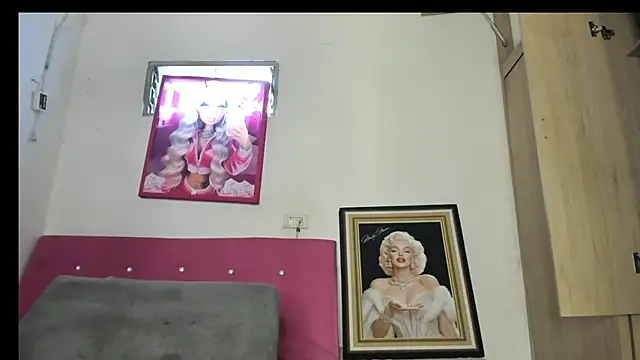 Snapshot of alahia66 chatting on 05/23/26, 12:42 alahia66 online show from 05/23/26, 12:42