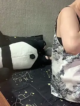 May2k2 online show from 04/11/26, 08:40