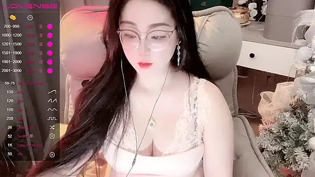 Monica-666888- online show from 01/05/26, 09:29