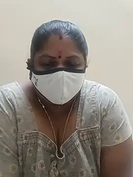 sreemamitha9 online show from 10/27/25, 12:04